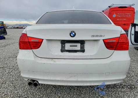 2009 BMW 328 Xi z USA, uszkodzony, nr VIN WBAPK73589A464294